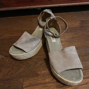 Steve Madden Wedges
